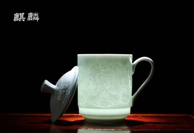 非遗影青瓷浮雕办公杯系列